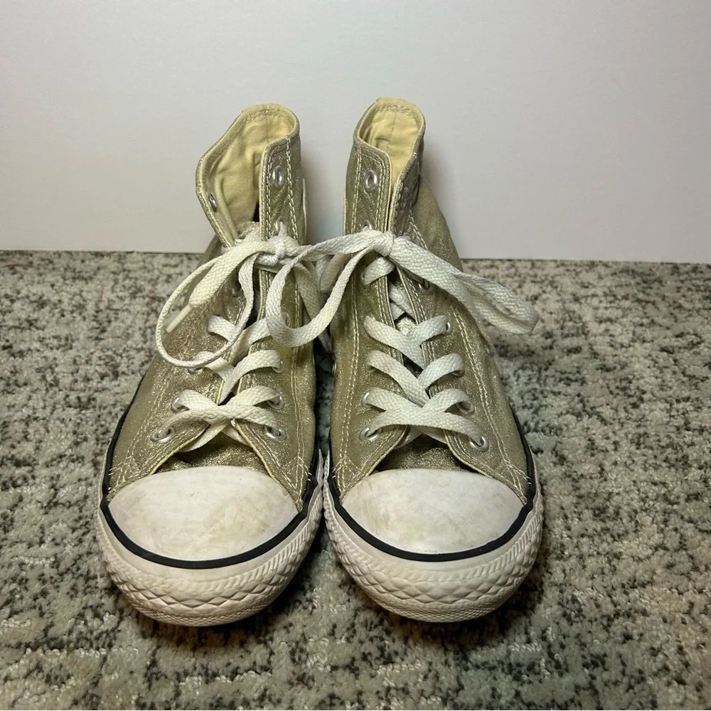 Converse Metallic Gold Vintage Hi-Top Sneakers Size 3 Kid’s